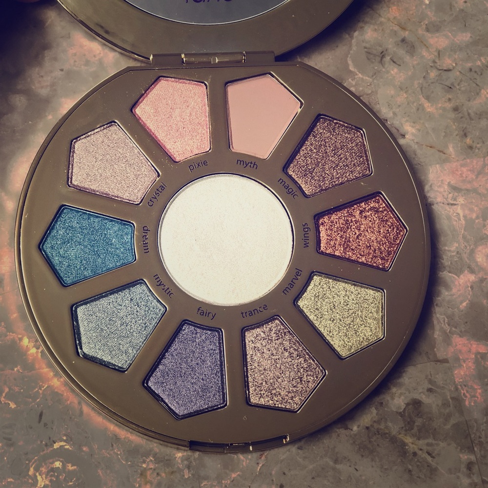 TARTE MAKE BELIEVE IN YOURSELF PALETTE